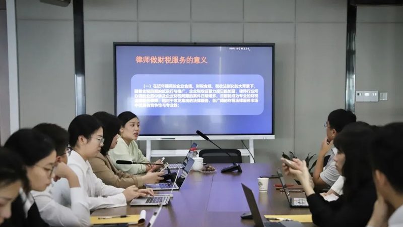 建筑资质代办材料清单解析：优缺点全揭秘